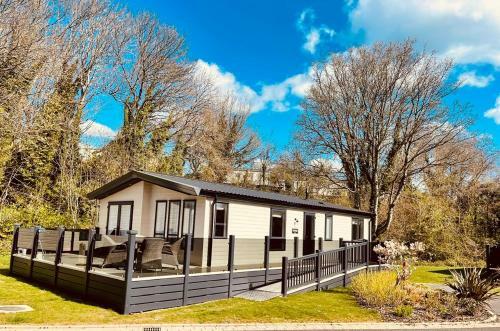 Luxury Lodge - Hoburne Devon Bay