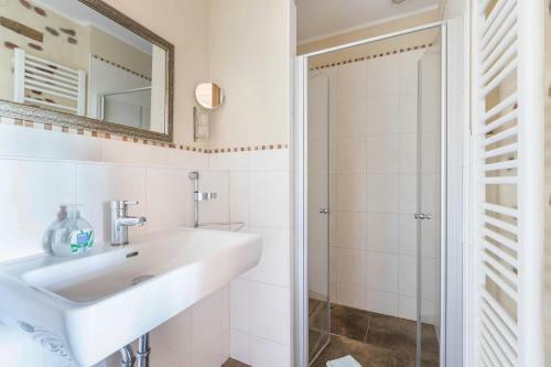 Apartamento Denkerhof Ferienwohnung Sodalith