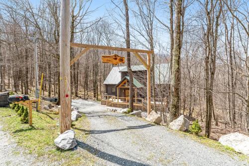 Bear's Creek Lodge