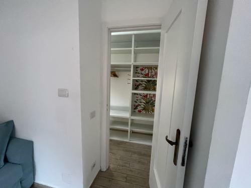 Villa Indipendente Con Giardino Privato E Garage