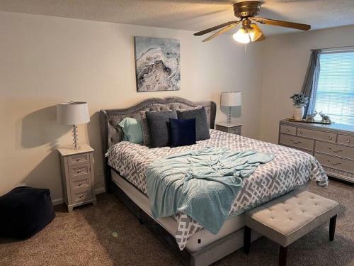 Suburban Retreat Entire Home Pet Friendly