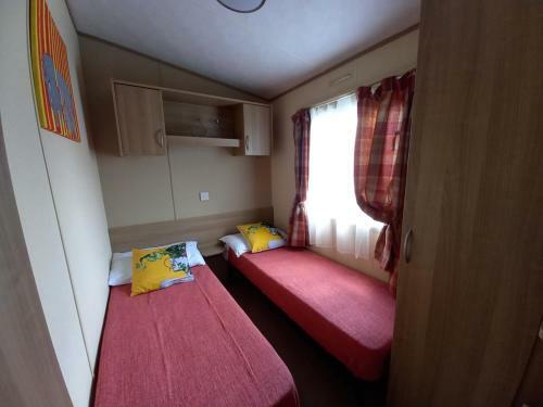 15 Solent Village, Thorness Bay Holiday Park