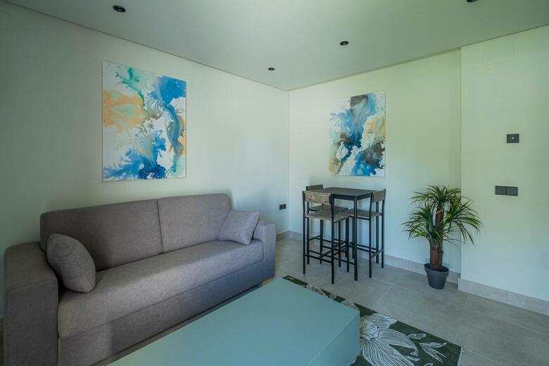 On City Apartments