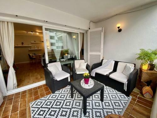 Apartamento Great Terrace Near The Beach, Parking & Wifi