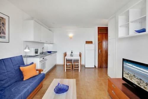Lovely 1-bed Apartment