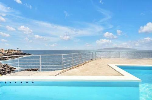 Lovely 1-bed Apartment