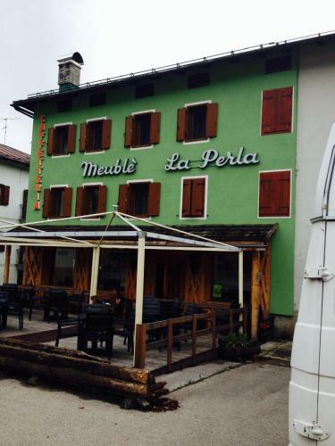 Hotel Meubl� La Perla