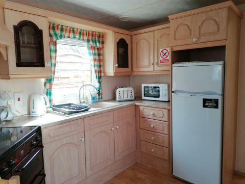 Holiday Caravan