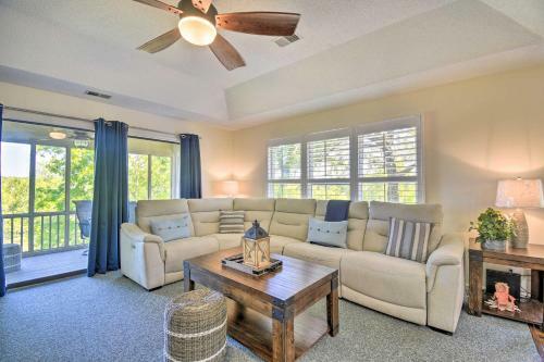 Apartamento Idyllic Sunset Beach Condo On Golf Course!