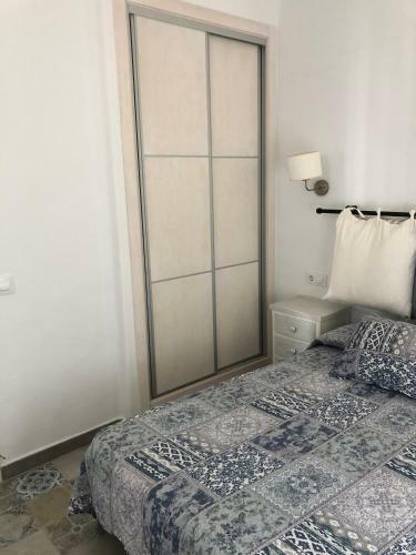 Apartamentos Cala Isabel Casa Ibicenca