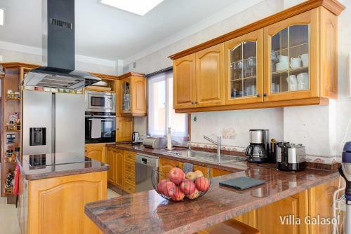 Villa Galasol With Heated Pool
