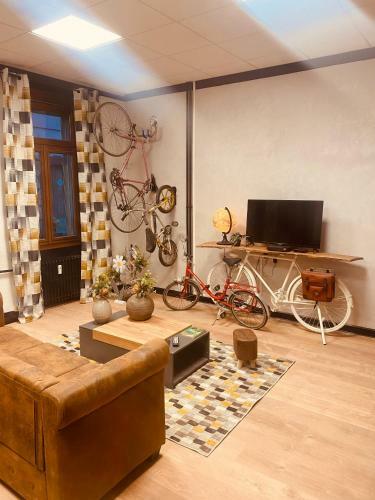 L'industrie de Marie - Comme � La Bicyclette