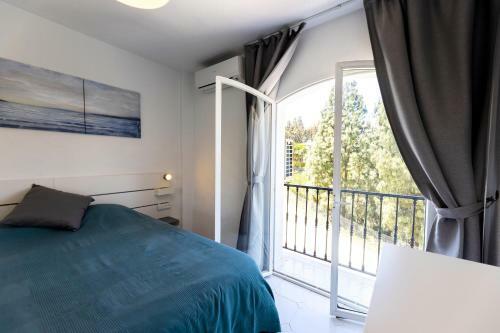 Spacious 2-bedroom Apartment With Free Parking