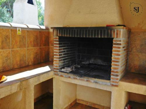 Chalet Con Piscina (b)