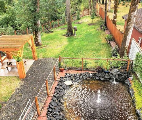 Apartamento Creekside Retreat