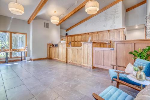 Ski House 227