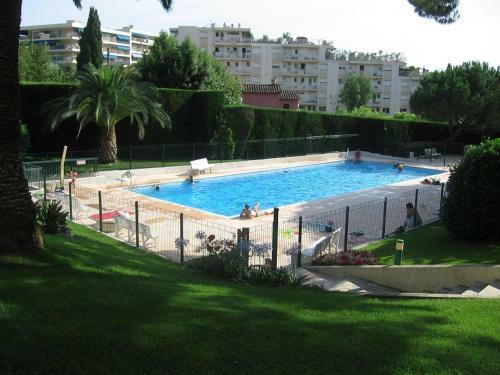 Apartamento Studio Cannes Avec Jardinet Et Piscine