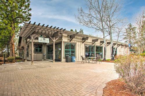 Stunning Townhome Near Upper Klamath Lake!