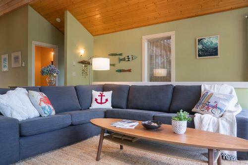 Poplar St Sf 32 Treehouse Hideaway