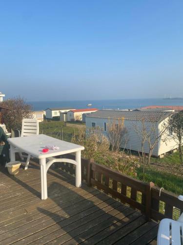 Mobilhome Bordure De Mer