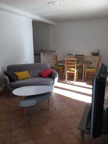 Apartamento Rez de Jardin T3 Le Pradet