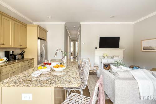 Ashley Ave 2 - The Chapel Carriage House Suite B