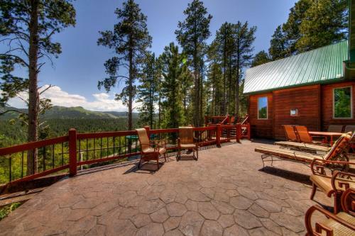 Canyon Rim Lodge