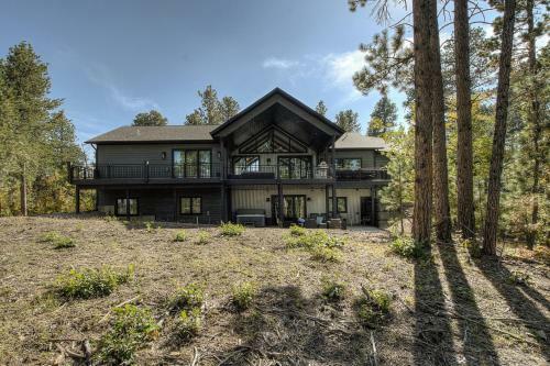 Bent Nickel Lodge