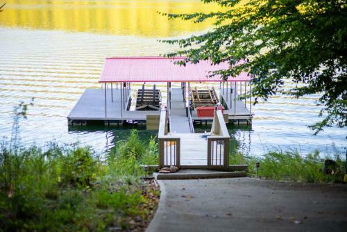 Lakefront Rendezvous