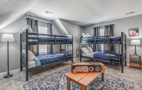 The Crievewood Cove- North Memphis-