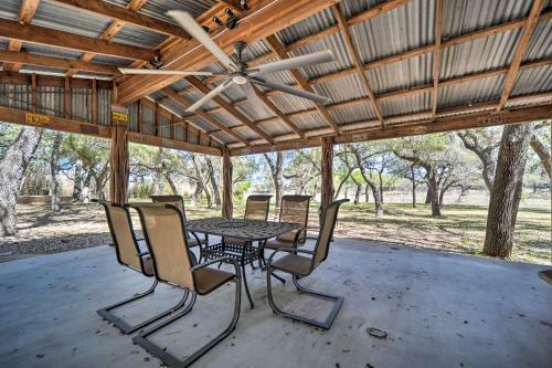 Unique Stay Historic Home Along Blanco River