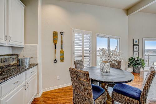 Lake Travis Escape