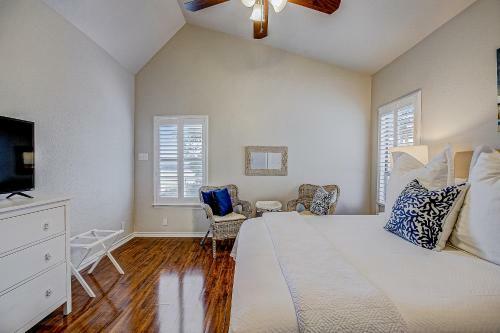 Lake Travis Escape