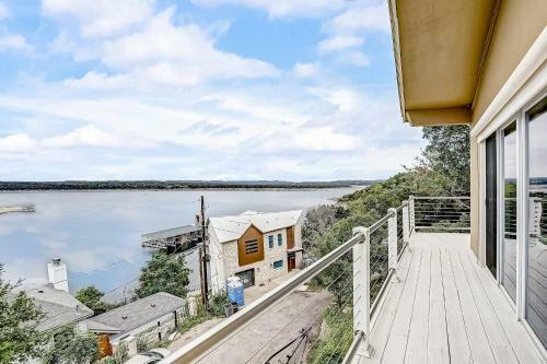 Lake Travis Escape