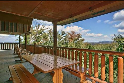 Orso's Cabin~ Views~location~theater~game Room~hot Tub~5 King Beds