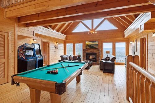 Blue Ridge Refuge Cabin