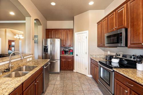 10408 Country View