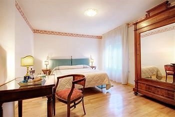 Hostal Locanda Paradiso