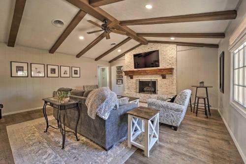 Updated Home With Patio Less Than 4 Mi To Texas Tech!