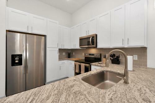 Apartamento Luxury Suite Balcony & Pool