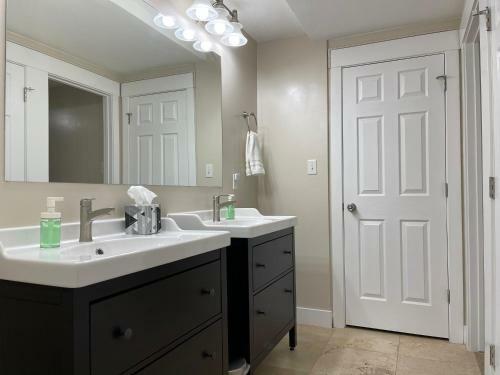 Apartamento Historic Graystone Manor Flat