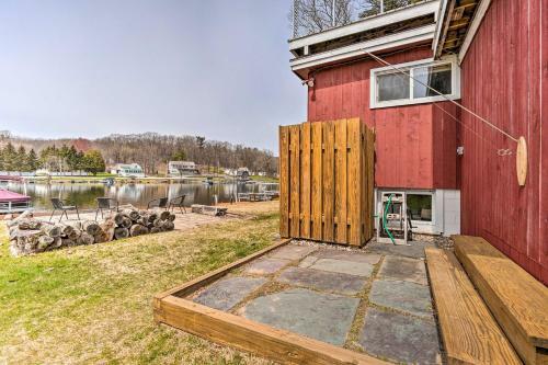 Castleton Cabin With Fire Pit And Water Access!
