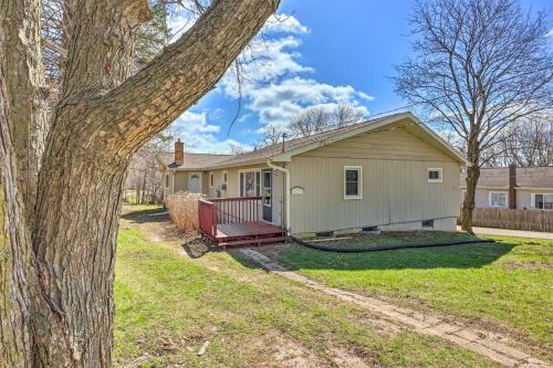 The Madi Cottage 4 Mi To Downtown Madison!
