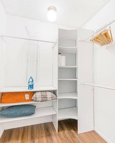Central, Cozy, 4bedroom, Los Angeles Home