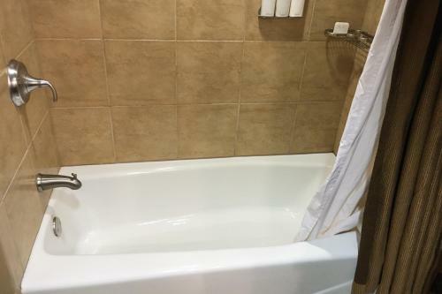 Resort At Squaw Creek's 311