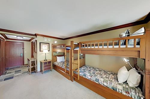 Resort At Squaw Creek's 126