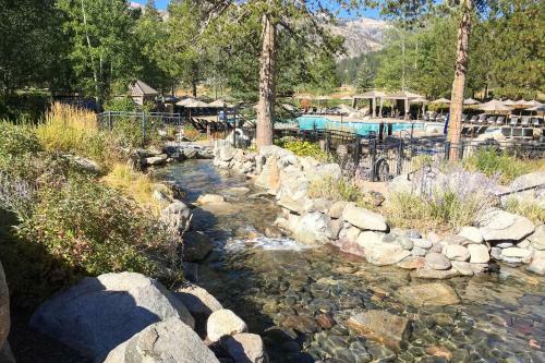 Resort At Squaw Creek's 806 & 808
