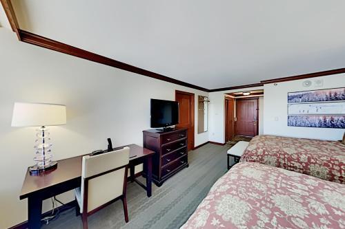 Resort At Squaw Creek's 806 & 808