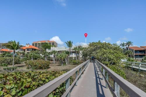 Marco Beach Ocean Resort II