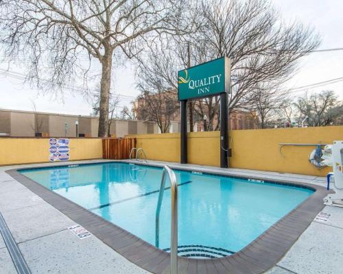 Motel Quality Inn Sacramento